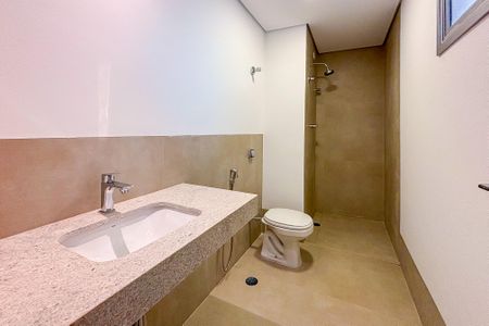 Apartamento à venda com 156m², 3 quartos e 1 vagaBanheiro da Suíte 1