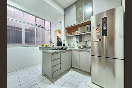 Apartamento à venda com 60m², 2 quartos e sem vaga Apartamento à venda com 60m², 2 quartos e sem vagaCozinha