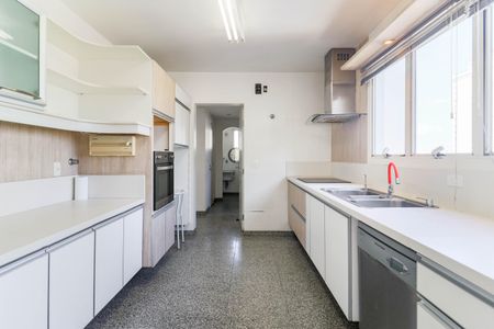 Apartamento à venda com 311m², 3 quartos e 4 vagasCozinha