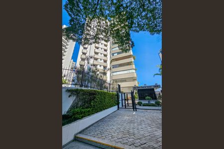 Apartamento à venda com 311m², 3 quartos e 4 vagasFachada