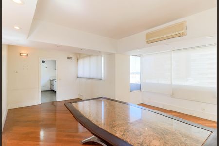 Apartamento à venda com 311m², 3 quartos e 4 vagasSala de Jantar