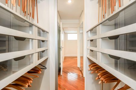 Apartamento à venda com 311m², 3 quartos e 4 vagasCloset da Suíte 1