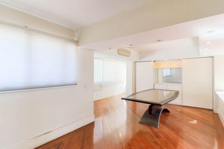 Apartamento à venda com 311m², 3 quartos e 4 vagasSala de Jantar