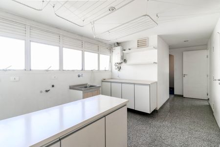 Apartamento à venda com 311m², 3 quartos e 4 vagasÁrea de Serviço