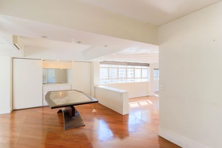 Apartamento à venda com 311m², 3 quartos e 4 vagasSala de Jantar