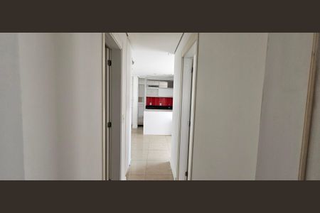 Apartamento à venda com 89m², 2 quartos e 2 vagasCorredor
