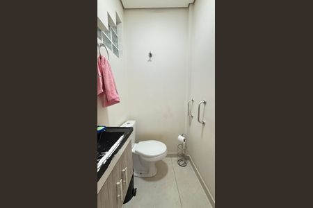 Casa à venda com 181m², 3 quartos e 4 vagas Casa à venda com 181m², 3 quartos e 4 vagasLavabo