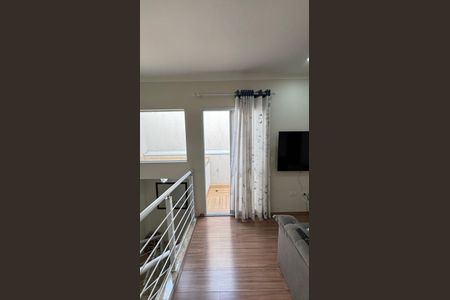 Casa à venda com 181m², 3 quartos e 4 vagas Casa à venda com 181m², 3 quartos e 4 vagasSala Tv