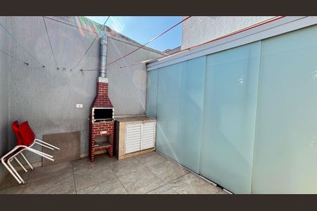 Casa à venda com 181m², 3 quartos e 4 vagas Casa à venda com 181m², 3 quartos e 4 vagasÁrea comum