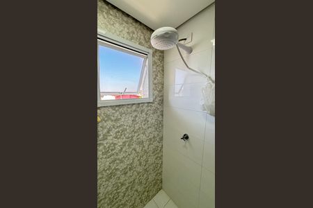 Casa à venda com 181m², 3 quartos e 4 vagas Casa à venda com 181m², 3 quartos e 4 vagasBanheiro da Suíte