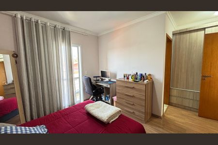 Casa à venda com 181m², 3 quartos e 4 vagas Casa à venda com 181m², 3 quartos e 4 vagasSuíte