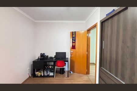 Casa à venda com 181m², 3 quartos e 4 vagas Casa à venda com 181m², 3 quartos e 4 vagasQuarto 1