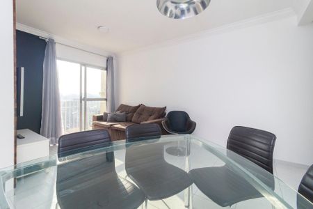 Apartamento à venda com 69m², 3 quartos e 1 vaga Apartamento à venda com 69m², 3 quartos e 1 vagaSala