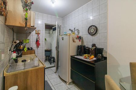 Casa de condomínio à venda com 56m², 2 quartos e 1 vagaCozinha e Área de Serviço