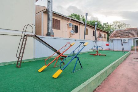 Casa de condomínio à venda com 56m², 2 quartos e 1 vagaÁrea comum - Playground