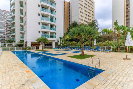 Apartamento para alugar com 60m², 2 quartos e 2 vagasÁrea comum - Piscina