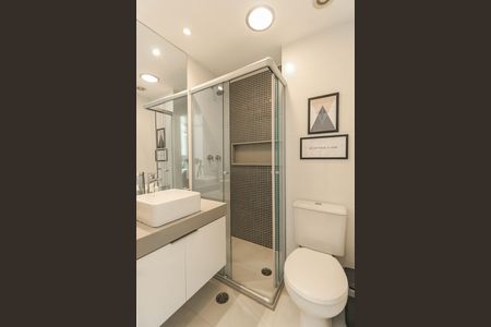Apartamento para alugar com 60m², 2 quartos e 2 vagasBanheiro