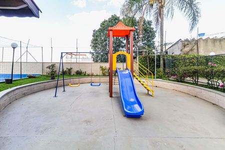 Apartamento à venda com 60m², 2 quartos e 1 vaga Apartamento à venda com 60m², 2 quartos e 1 vagaÁrea comum - Playground