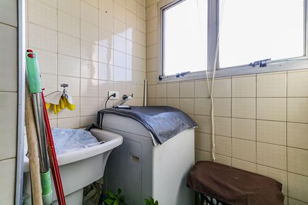 Apartamento à venda com 60m², 2 quartos e 1 vaga Apartamento à venda com 60m², 2 quartos e 1 vagaLavanderia