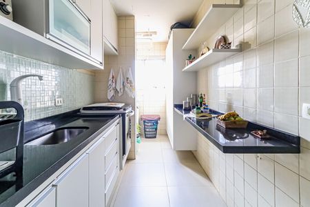 Apartamento à venda com 60m², 2 quartos e 1 vaga Apartamento à venda com 60m², 2 quartos e 1 vagaCozinha