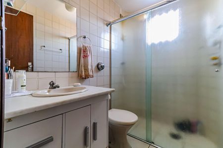 Apartamento à venda com 60m², 2 quartos e 1 vaga Apartamento à venda com 60m², 2 quartos e 1 vagaBanheiro