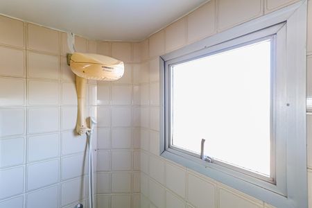 Apartamento à venda com 60m², 2 quartos e 1 vaga Apartamento à venda com 60m², 2 quartos e 1 vagaBanheiro