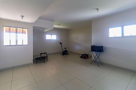 Apartamento à venda com 60m², 2 quartos e 1 vaga Apartamento à venda com 60m², 2 quartos e 1 vagaÁrea comum - Academia