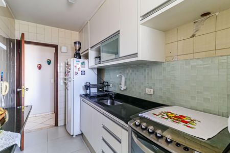 Apartamento à venda com 60m², 2 quartos e 1 vaga Apartamento à venda com 60m², 2 quartos e 1 vagaCozinha