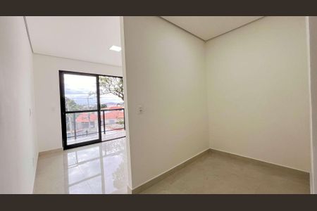 Casa à venda com 215m², 3 quartos e 2 vagas