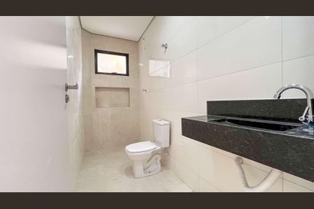 Casa à venda com 215m², 3 quartos e 2 vagas