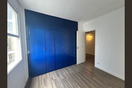Apartamento à venda com 184m², 4 quartos e 1 vaga