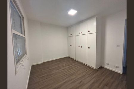 Apartamento à venda com 184m², 4 quartos e 1 vaga