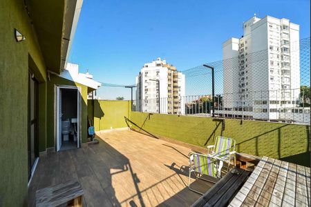 Apartamento à venda com 190m², 3 quartos e 2 vagas Apartamento à venda com 190m², 3 quartos e 2 vagasTerraço