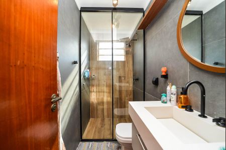 Apartamento à venda com 190m², 3 quartos e 2 vagas Apartamento à venda com 190m², 3 quartos e 2 vagasBanheiro Social