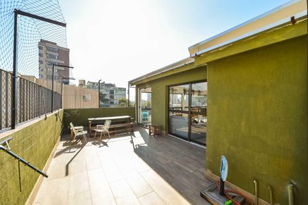 Apartamento à venda com 190m², 3 quartos e 2 vagas Apartamento à venda com 190m², 3 quartos e 2 vagasTerraço