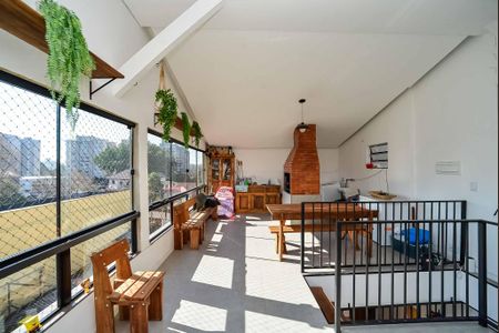 Apartamento à venda com 190m², 3 quartos e 2 vagas Apartamento à venda com 190m², 3 quartos e 2 vagasCobertura