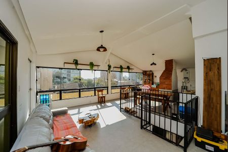 Apartamento à venda com 190m², 3 quartos e 2 vagas Apartamento à venda com 190m², 3 quartos e 2 vagasCobertura