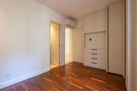 Apartamento à venda com 70m², 2 quartos e 1 vagaSuíte 2