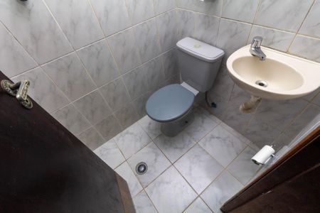 Casa de condomínio para alugar com 160m², 3 quartos e 2 vagasBanheiro Suíte 3