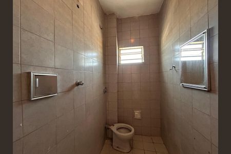 Apartamento para alugar com 55m², 2 quartos e sem vaga Apartamento para alugar com 55m², 2 quartos e sem vagaBanheiro