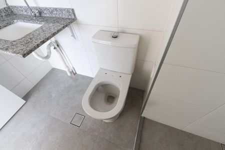 Studio para alugar com 31m², 1 quarto e sem vaga Studio para alugar com 31m², 1 quarto e sem vagaBanheiro Social