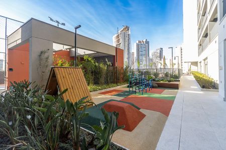 Studio para alugar com 31m², 1 quarto e sem vaga Studio para alugar com 31m², 1 quarto e sem vagaÁrea Comum - Playground