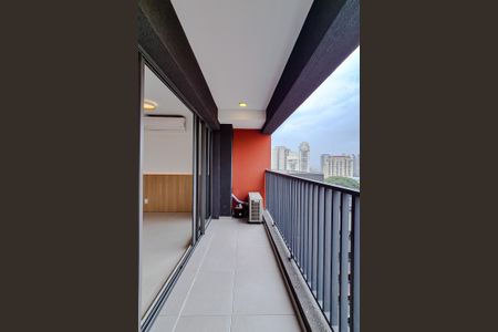 Varanda de kitnet/studio à venda com 1 quarto, 31m² em Pompeia, São Paulo