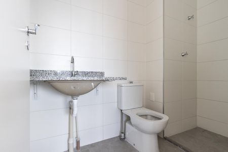 Studio para alugar com 31m², 1 quarto e sem vaga Studio para alugar com 31m², 1 quarto e sem vagaBanheiro Social