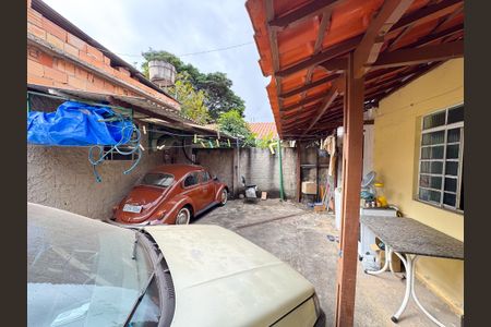 Casa à venda com 350m², 2 quartos e 2 vagasÁrea Externa