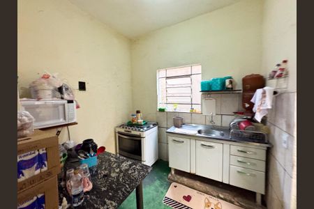 Casa à venda com 350m², 2 quartos e 2 vagasCozinha