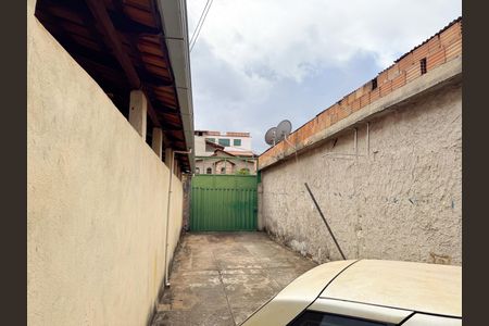 Casa à venda com 350m², 2 quartos e 2 vagasÁrea Externa