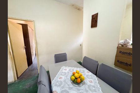 Casa à venda com 350m², 2 quartos e 2 vagasCozinha