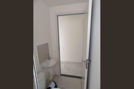Apartamento para alugar com 60m², 2 quartos e sem vaga Apartamento para alugar com 60m², 2 quartos e sem vagaBanheiro