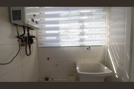 Apartamento para alugar com 350m², 3 quartos e 4 vagas Apartamento para alugar com 350m², 3 quartos e 4 vagasCozinha e Área de Serviço